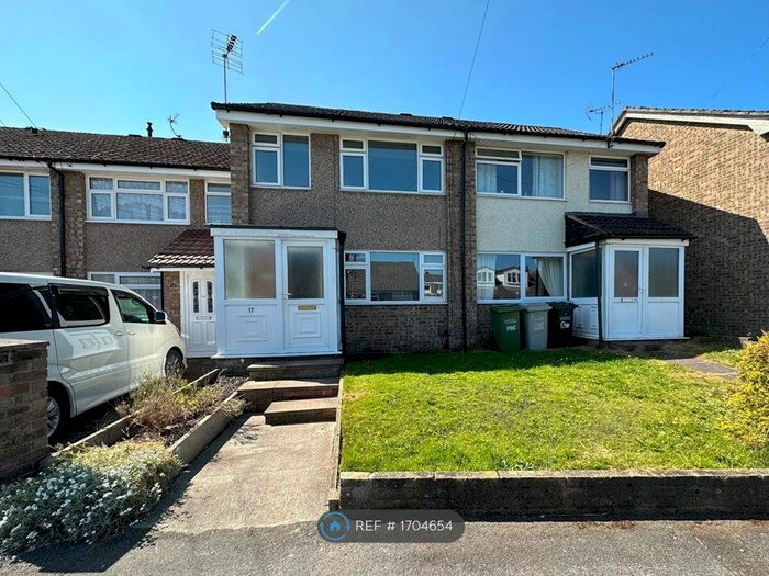 3 Bedroom Terraced House To Rent In Hardwick Drive, Macclesfield, SK11