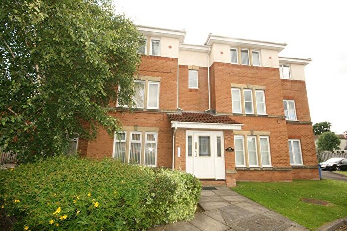 2 Bedroom Apartment To Rent In Sir William Wallace Court, Larbert, FK5