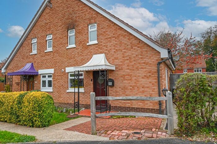 1 Bedroom Property For Sale In Florentine Way, Waterlooville, PO7