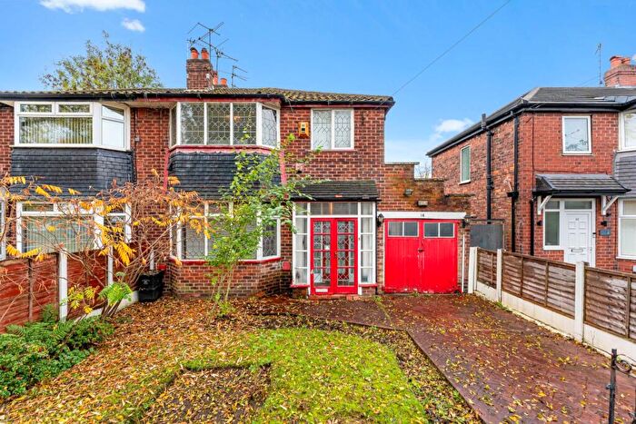 3 Bedroom Semi Detached House For Sale In Prestfield Road, Whitefield, M45