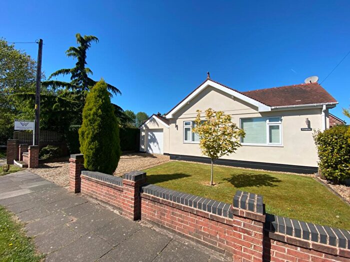 2 Bedroom Detached Bungalow For Sale In Clifton Road, Elworth, Sandbach, CW11