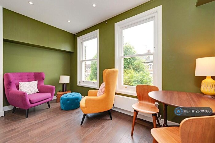 1 Bedroom Flat To Rent In South Hill Park, London, NW3