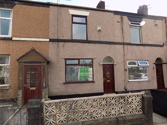 2 Bedroom Terraced House To Rent In Bury Road, Bolton, BL2