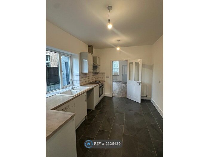 3 Bedroom Terraced House To Rent In Meyler Street, Tonyrefail, Porth, CF39