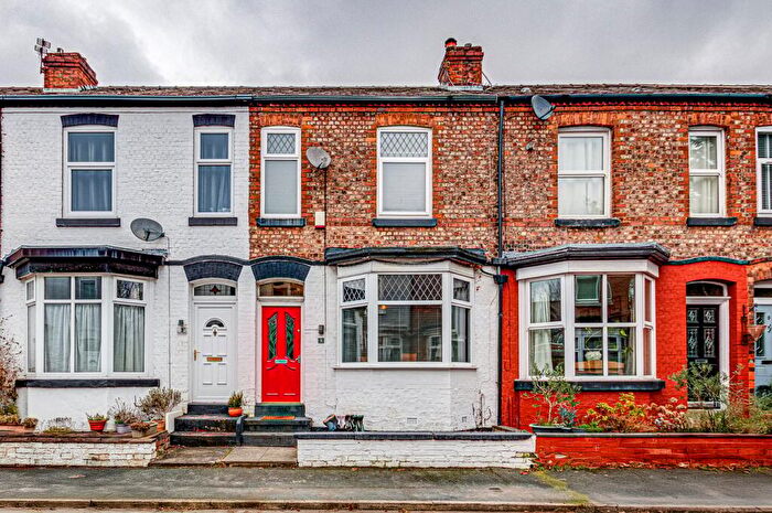 3 Bedroom Terraced House For Sale In Barton Avenue, Urmston, Manchester, M41