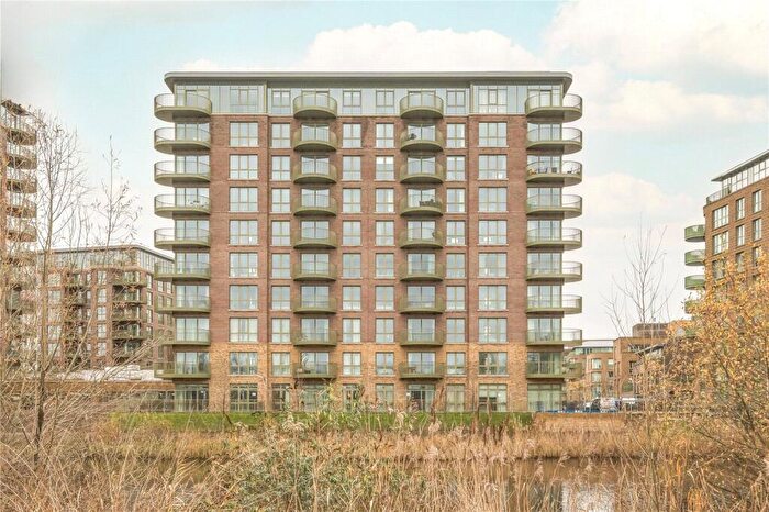 2 Bedroom Apartment For Sale In Astell Road, London, SE3