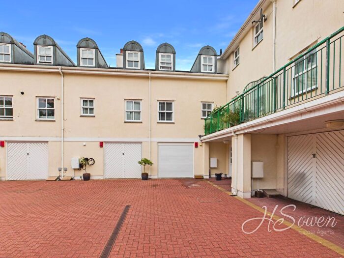 2 Bedroom Terraced House For Sale In Braddons Hill Road East, Torquay, TQ1