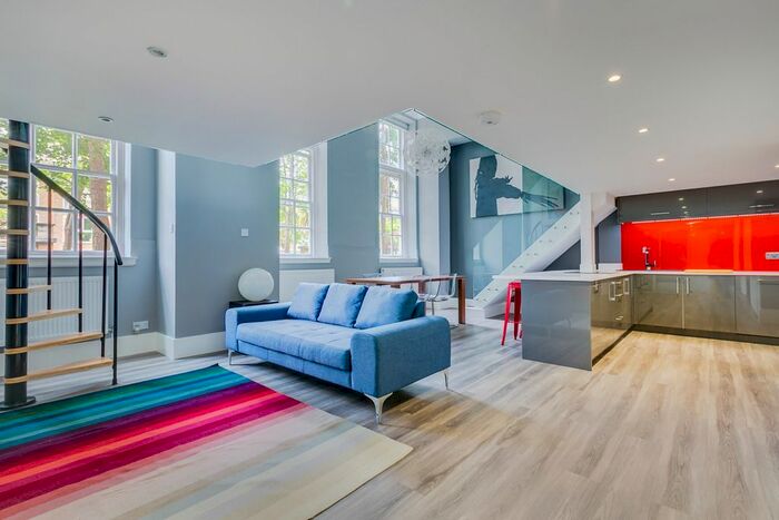 2 Bedroom Flat To Rent In Southey Road, London, SW19