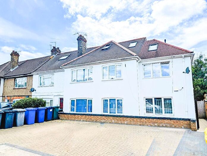 1 Bedroom Flat To Rent In Claremont Road, London, NW2