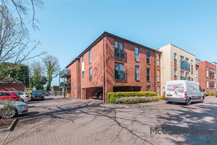 1 Bedroom Flat For Sale In Thorneycroft, Wood Road, Tettenhall, Wolverhampton, West Midlands, WV6