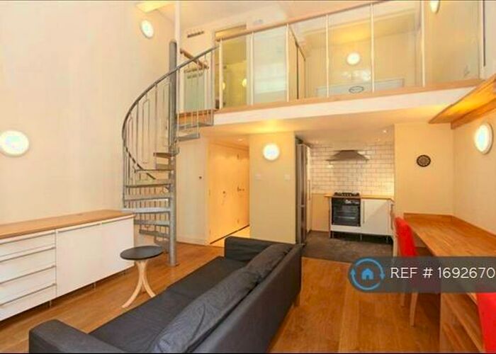 1 Bedroom Flat To Rent In The Old School, London, N1