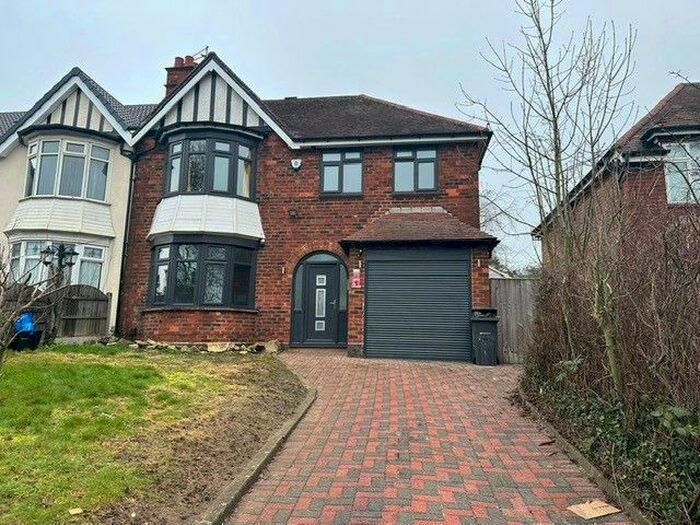 2 Bedroom Semi-Detached House To Rent In Yardley Wood Road, Birmingham, B13