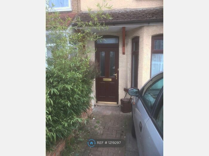 3 Bedroom Terraced House To Rent In Houghton Road, Dunstable, LU5