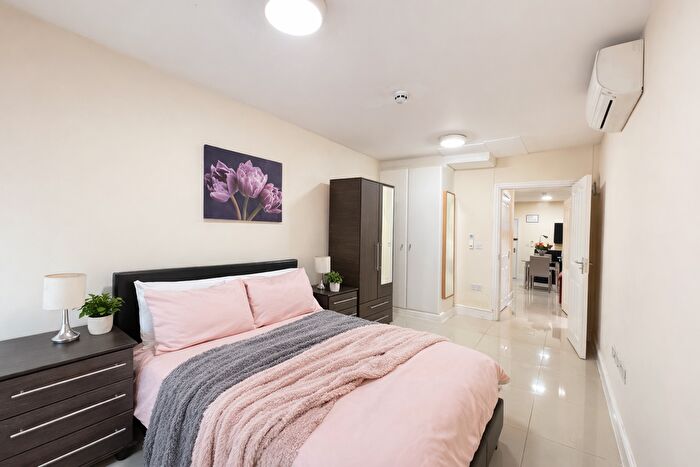 1 Bedroom Flat To Rent In Cromwell Road, London, SW7