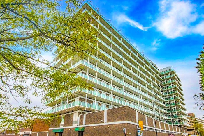 1 Bedroom Apartment To Rent In Wellington Street, Northampton, Northamptonshire, NN1