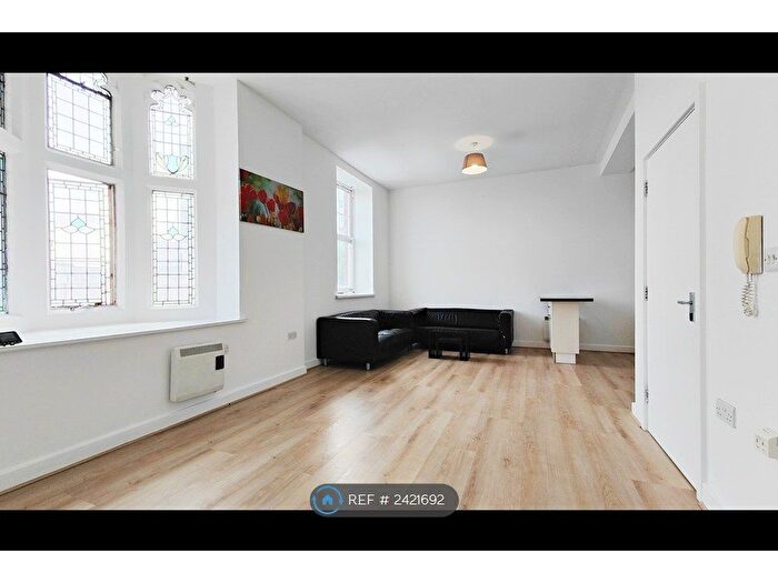 2 Bedroom Flat To Rent In Reading, Reading, RG1