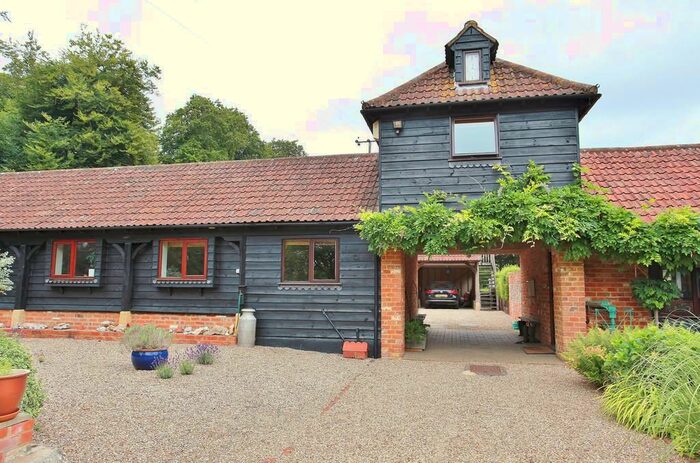 2 Bedroom Cottage To Rent In Gallowstree Common, Near Reading, RG4