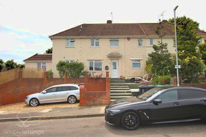 3 Bedroom Property To Rent In Arlington Crescent, Brighton, BN1