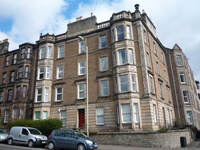 3 Bedroom Flat To Rent In Blackness Avenue, Dundee, DD2