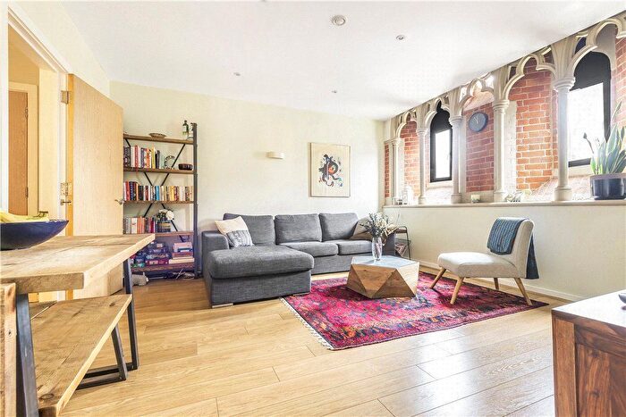 1 Bedroom Flat To Rent In Lynton Road, London, SE1