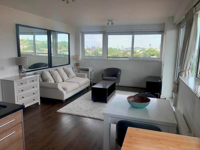 2 Bedroom Flat To Rent In Tarves Way, Greenwich, SE10