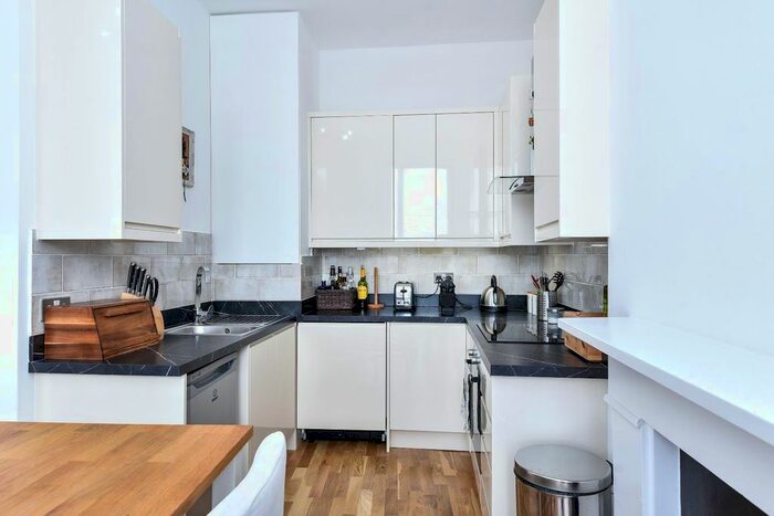1 Bedroom Flat To Rent In Uxbridge Road, London, W12