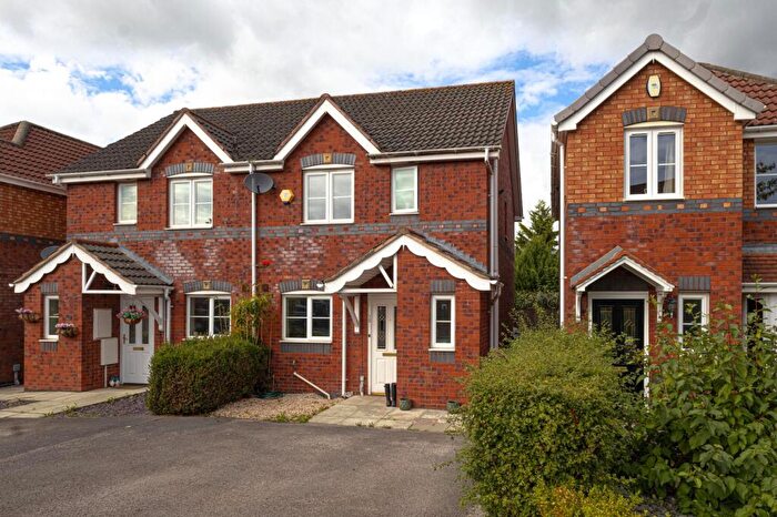 3 Bedroom Semi-Detached House To Rent In Brambles Chase, Cuddington, CW8