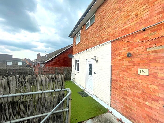 2 Bedroom Flat For Sale In The Parade, Bourne End, SL8