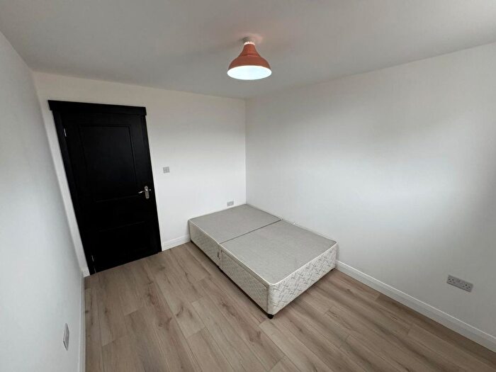 2 Bedroom Flat To Rent In Culcheth, Warrington, Cheshire, WA3