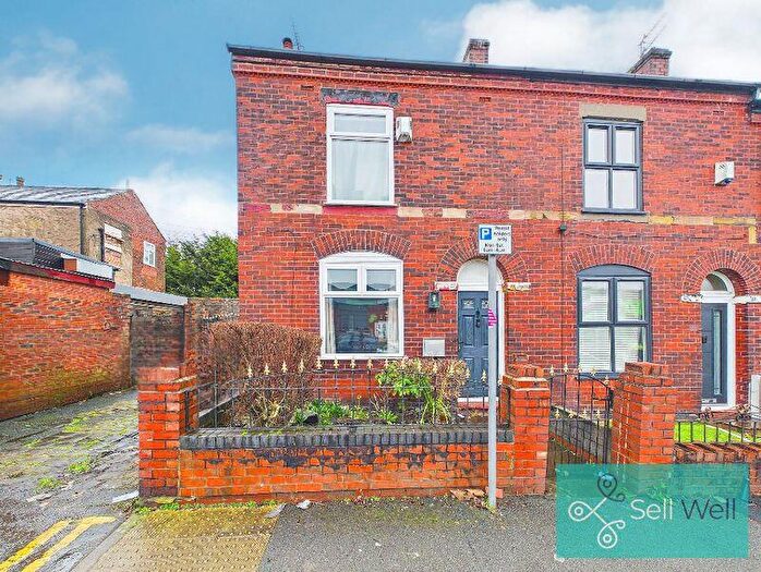 2 Bedroom End Of Terrace House For Sale In Wellington Road, Swinton, Manchester, M27