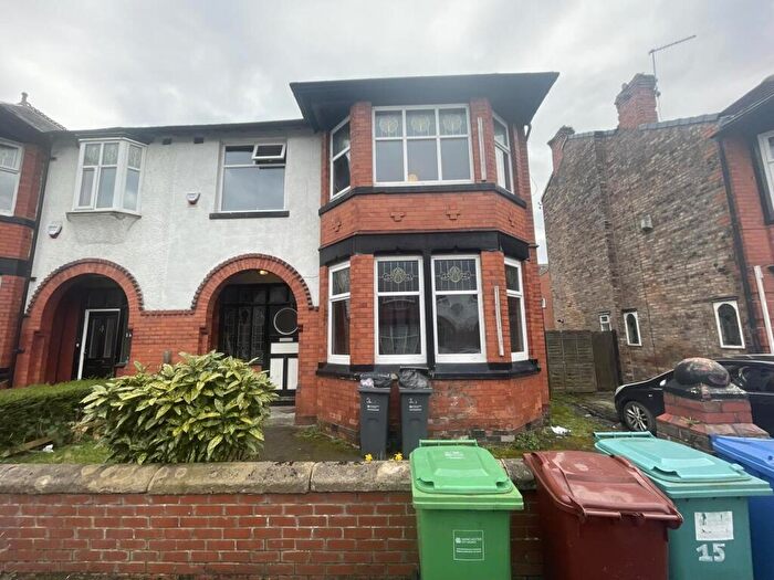 5 Bedroom Property To Rent In Kedleston Avenue, Victoria Park, £pppw, M14