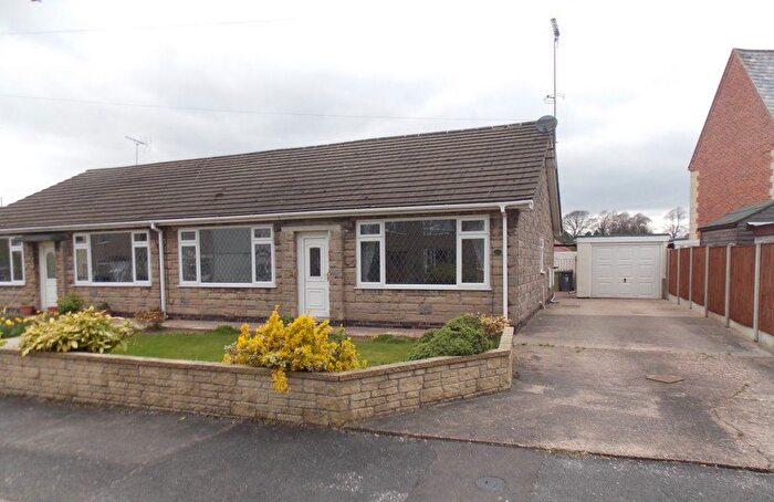 2 Bedroom Bungalow To Rent In Greaves Street, Shirland, Alfreton, DE55