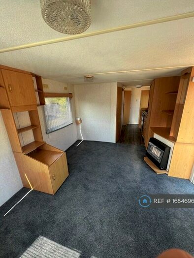 2 Bedroom Mobile Home To Rent In Caravan, Earls Colne, CO6