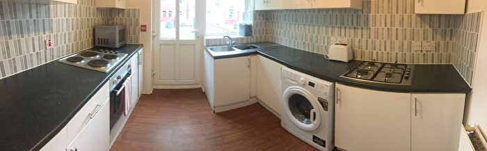 9 Bedroom Terraced House To Rent In Egerton Road, Fallowfield, Manchester, M14