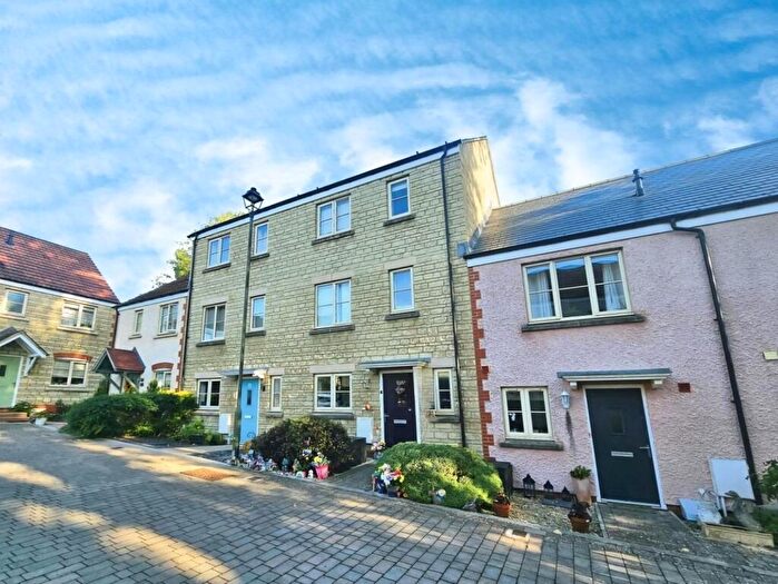 4 Bedroom Terraced House For Sale In Britannia Mews, Wotton-Under-Edge, GL12