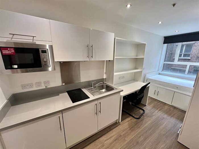 1 Bedroom Flat To Rent In Market Place, City Centre, Sheffield, S1