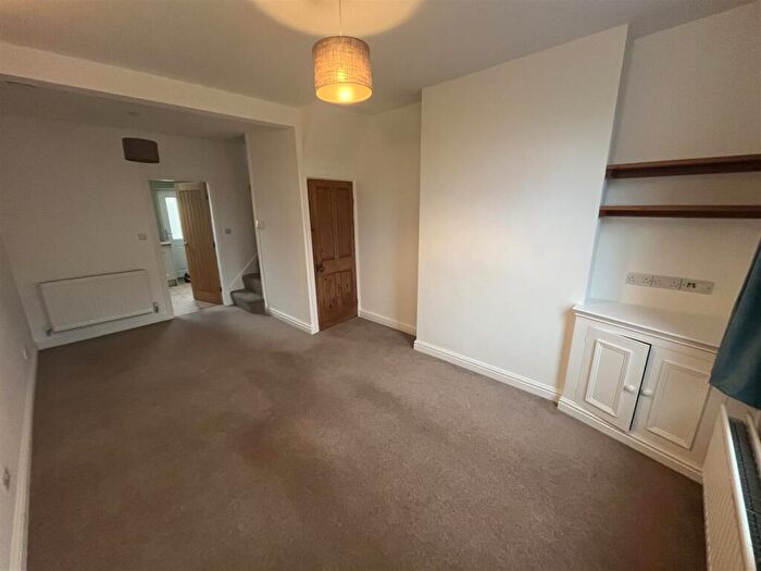 1 Bedroom Semi-Detached House To Rent In Chorley Road, Sheffield, S10