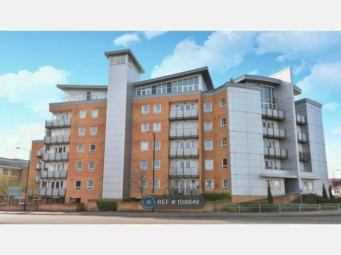 2 Bedroom Flat To Rent In Quadrivium Point, Slough, SL1