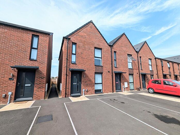 3 Bedroom End Of Terrace House To Rent In Annealing Grove, Newport, NP19