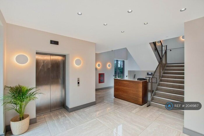 1 Bedroom Flat To Rent In Slough, Slough, SL1