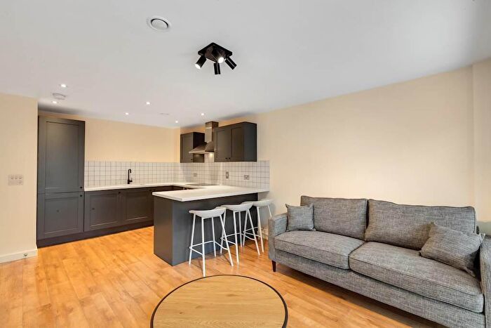 1 Bedroom Apartment To Rent In East Street, Leeds, West Yorkshire, LS9