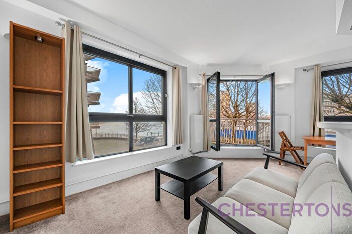 2 Bedroom Flat To Rent In Quayside House, Westferry Road, E14