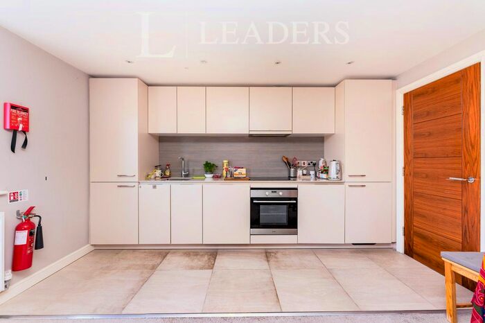 2 Bedroom Flat To Rent In Union Terrace, Chester, CH1