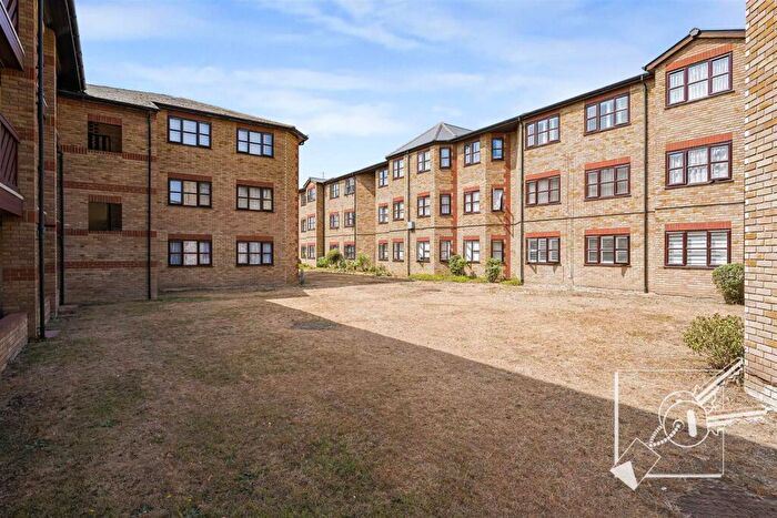 2 Bedroom Retirement Property For Sale In St James Oaks, Trafalgar Road, Gravesend, DA11