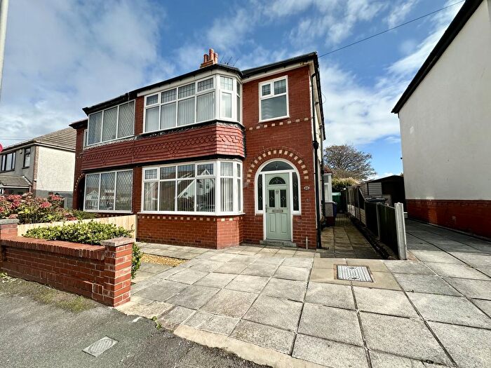 2 Bedroom Semi-detached House For Sale In Nutter Road, Cleveleys, FY5