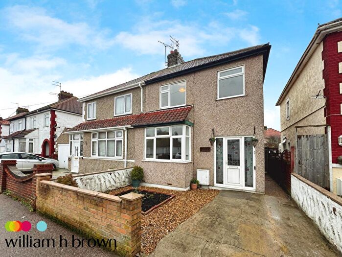 3 Bedroom House To Rent In Thomas Road, Clacton-On-Sea, CO15