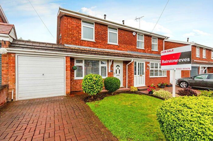 3 Bedroom Semi-Detached House For Sale In Eagle Close, Cheslyn Hay, Walsall, Staffordshire, WS6