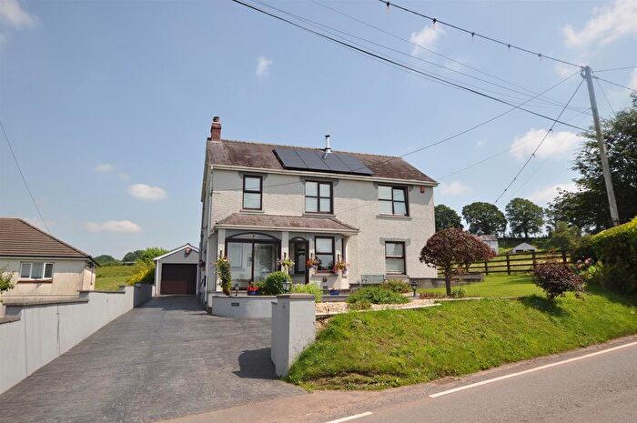 4 Bedroom Detached House For Sale In Porthyrhyd, Carmarthen, SA32