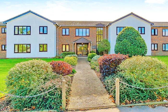 1 Bedroom Flat For Sale In Wickham Road, Croydon, CR0