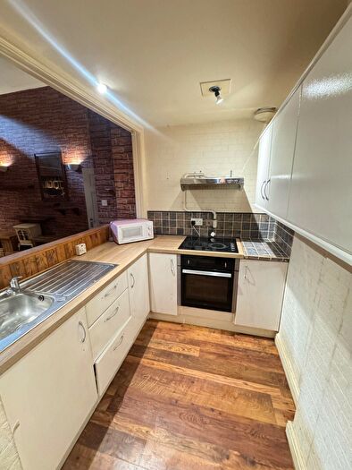 1 Bedroom Apartment To Rent In Church Street, Gornal Wood, Dudley, DY3